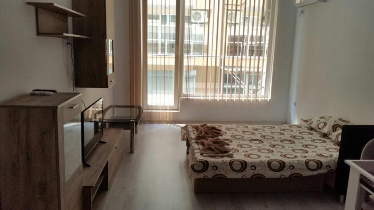 Apartamenti Eli Pomorie Ngoại thất bức ảnh